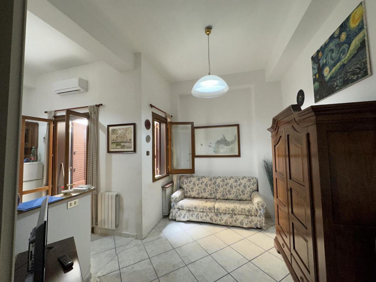 Monte Tauro Apartment タオルミーナ エクステリア 写真